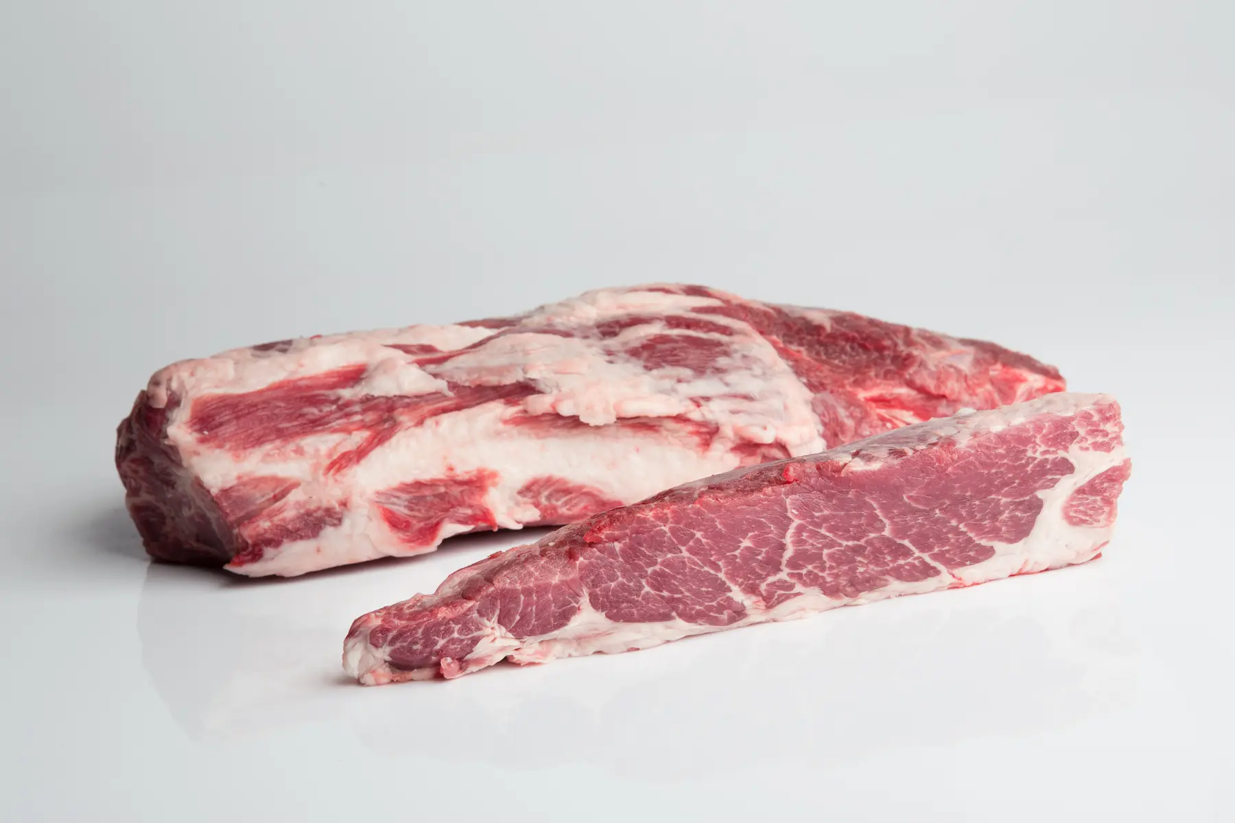 Cabecero presa ctransversal-frontal